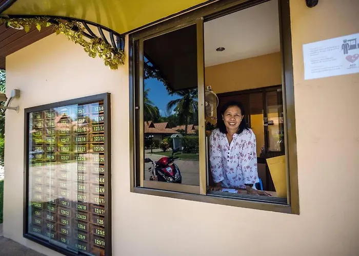 Family-Friendly House, A Few Steps From The Pool And Close To The Ocean.