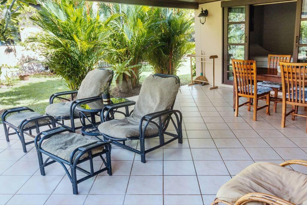 Family-friendly House, A Few Steps From The Pool And Close To The Ocean. Rumah percutian