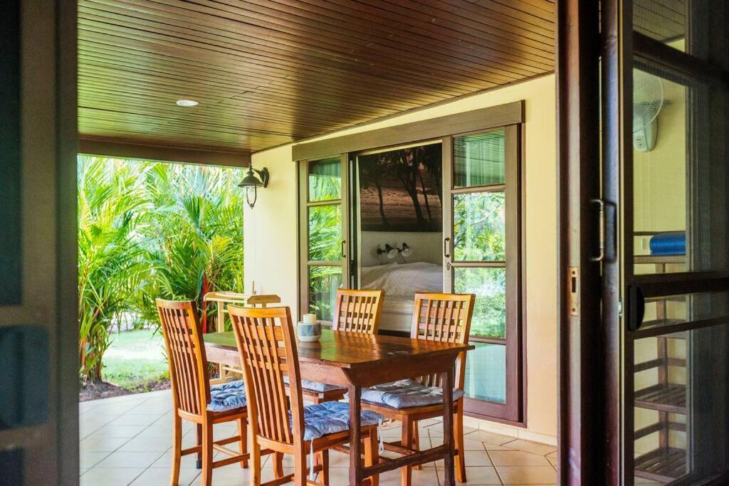 Rumah percutian Family-friendly House, A Few Steps From The Pool And Close To The Ocean. *
