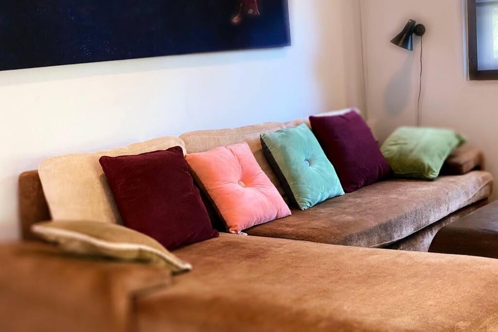 Family-friendly House, A Few Steps From The Pool And Close To The Ocean. Rumah percutian Mae Phim